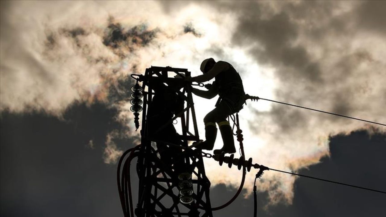 Today Power outage in Annigeri and Hubballi taluk many villages 10 AM to 6 PM