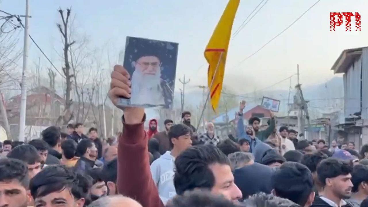 Iran supreme leader Khamenei Killed: Shia Muslims Protest in Kashmir