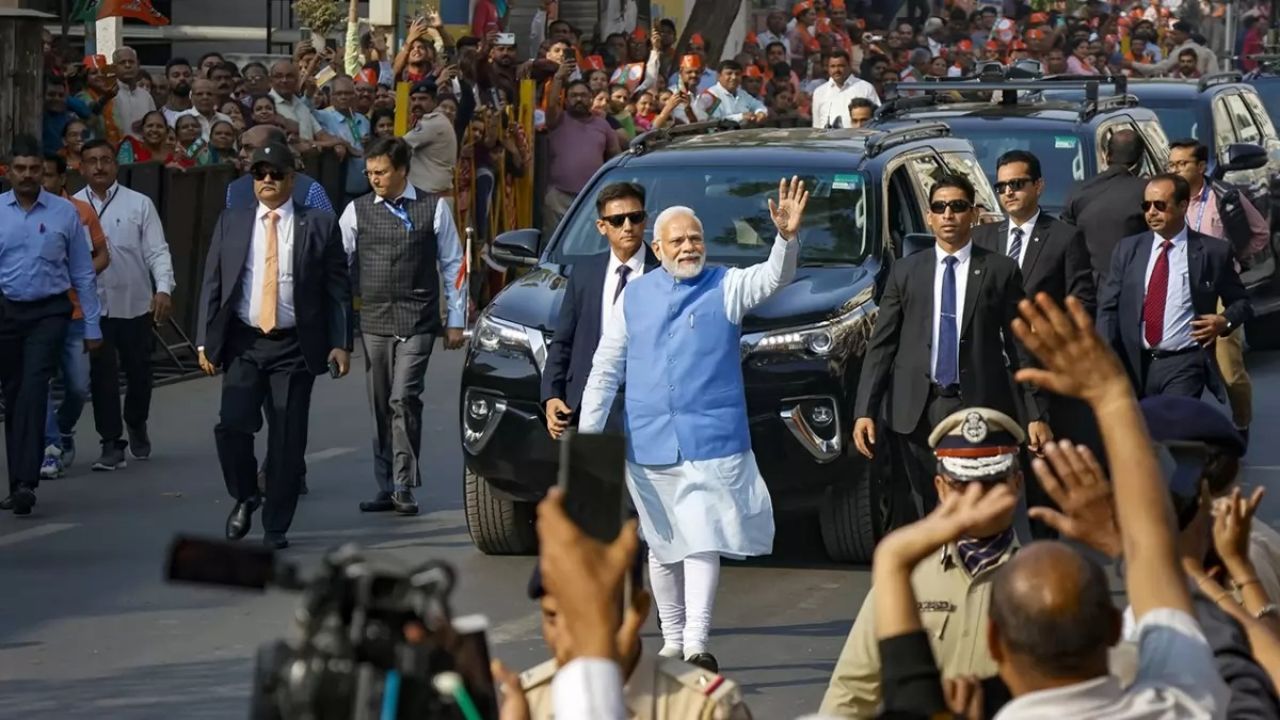 PM Modi cuts SPG convoy by 50 percent and switches to electric vehicles for fuel saving