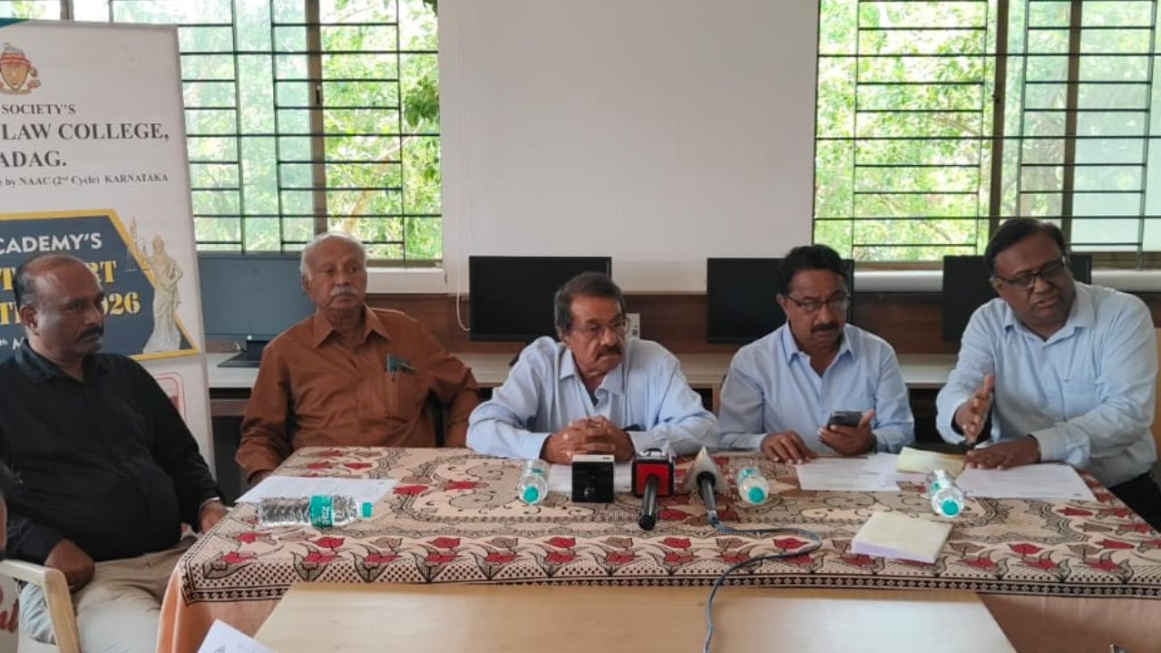 National Mook Court Competition at KLE SA Manvi Law College Gadag